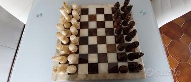 Scacchiera in marmo