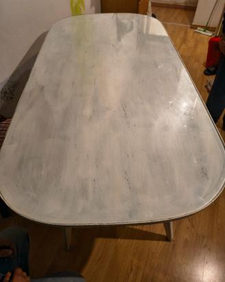 Tavolo con piano in vetro, stile shabby chic