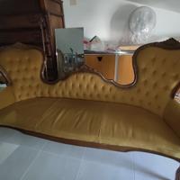 Divano più due poltrone anni 60