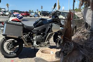 Bmw gs 900 adventure