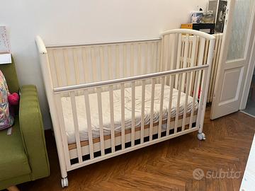 Lettino bianco Pali con doppia sponda abbassabile