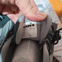 Scarpa per uomo N9002 polar blu