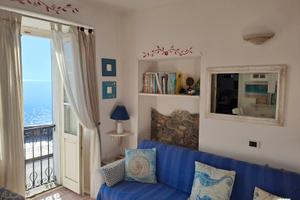 Appartamento fronte lago