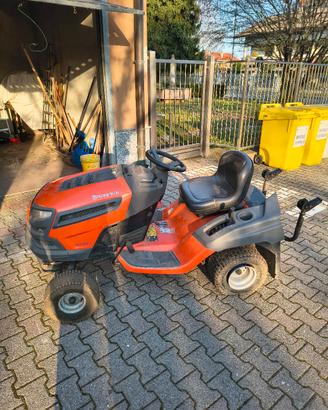 trattorino Husqvarna 