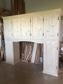 Armadio a ponte abete massello