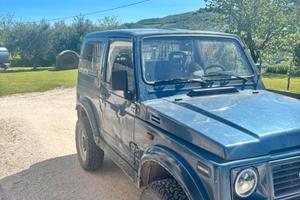 Suzuki samurai