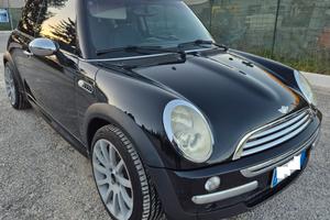 Mini: Piccola Fuoriclasse, Grande Affidabilità!