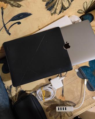 Mac book air M1 2020 MAI usato