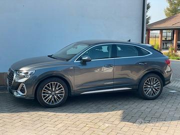 Audi Q3 Sportback 35 TDI SLINE