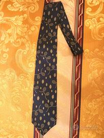 Cravatta Giorgio Armani in seta vintage