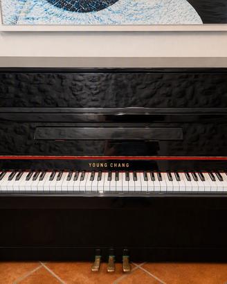 Pianoforte a muro Young Chang