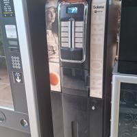 distributore automatico necta solista 