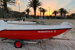 Barca carrello e motore