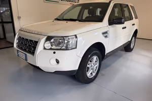 LAND ROVER Freelander 2.2 TD4 S.W. E