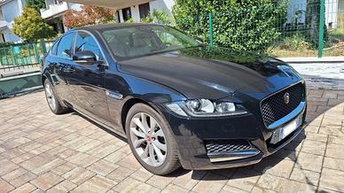 Jaguar XF Prestige 180 CV – 2017 – 100.000 km