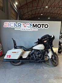Harley-davidson FLHX Street Glide st