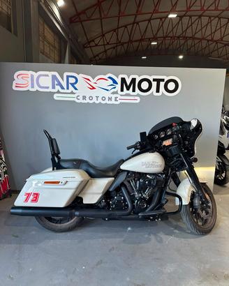 Harley-davidson FLHX Street Glide st