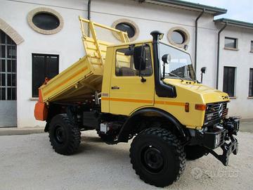 Mercedes-Benz Unimog U-1200 ribaltabile 4x4