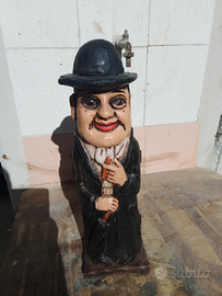 Statua porta bottiglia