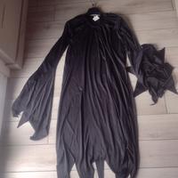 travestimento donna Morticia Addams/ strega 