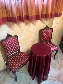 Coppia di sedie con tavolino