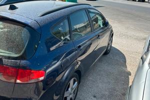 COPPIA AUTO