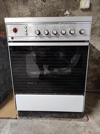 Cucina a gas con forno