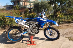 Yamaha YZF 250 4t