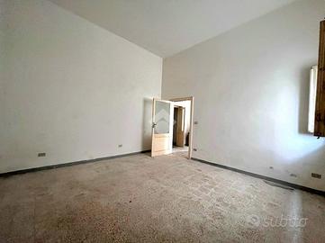 2 LOCALI A TRIGGIANO