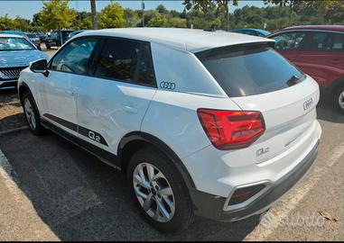 Audi Q2 Business 