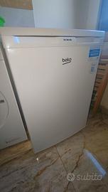 Congelatore Freezer Beko verticale esterno F54102