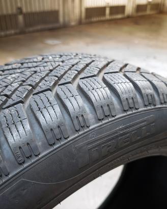 ❄️ 4 PIRELLI CINTURATO WINTER 2 – 215/55 R18 ❄️