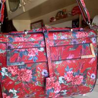 Borsa OVS in Poliuretano. Rossa con disegni Fiorat