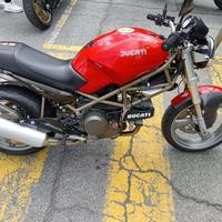 Ducati Monster 600 -