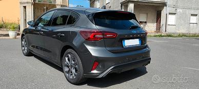 Ford Focus 1.0 Hybrid 125 CV full ST Line - 2023