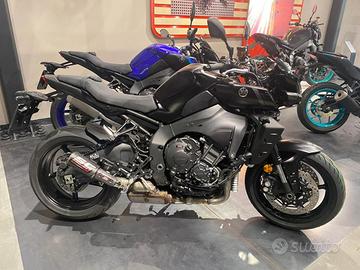 YAMAHA MT-10 MT010
