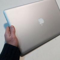 Apple MacBook Pro 15" Core i7-2760QM ram 4 Gb hdd