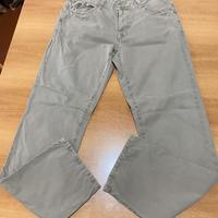 Pantaloni da uomo taglio jesns color cachi