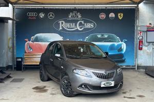 Lancia Ypsilon 1.0 FireFly 5 porte S&S Hybrid Silv