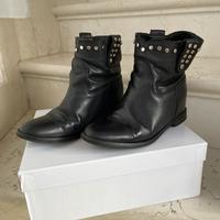 Stivaletti Ovye pelle