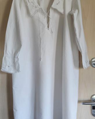 Camicia da notte cotone ricamata a mano