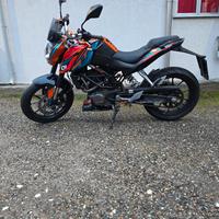 KTM DUKE 125 2012