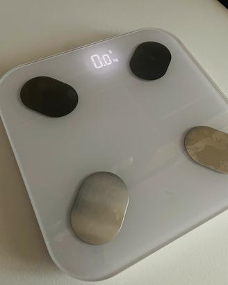 Bilancia smart Fit Track con Impendeziometria