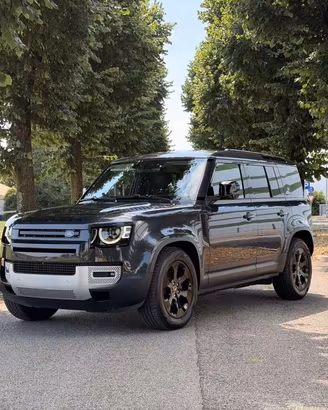 Stupendo Defender 110 del 24 - pari al nuovo