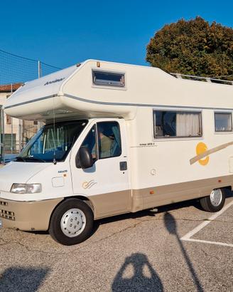 Camper Benimar