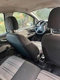 Fiat punto evo 1.3 75 cv mutijet