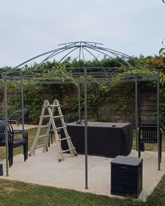 struttura gazebo rotondo