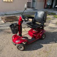 Scooter elettrico per anziani/disabili