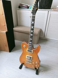 Chitarra Jia LESCASTER (Les Paul e Telecaster)