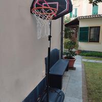 Canestro da basket regolabile